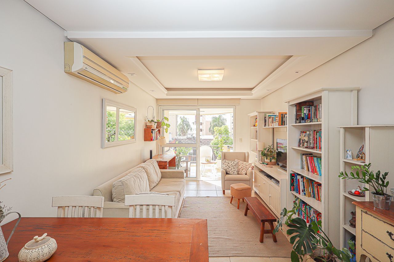 Apartamento a venda no bairro Mont Serrat