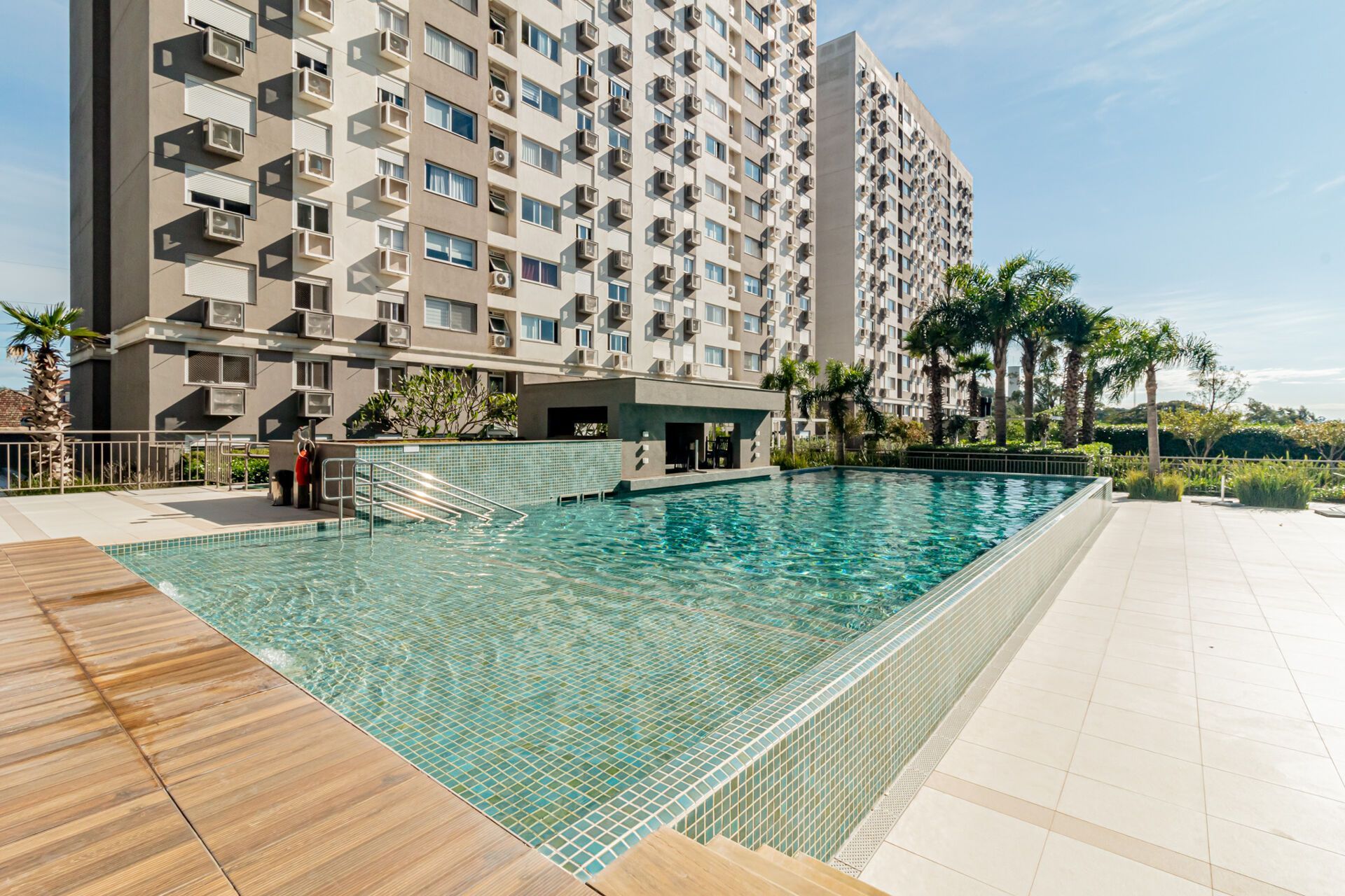 Apartamento à venda com 3 quartos, 76m² - Foto 17