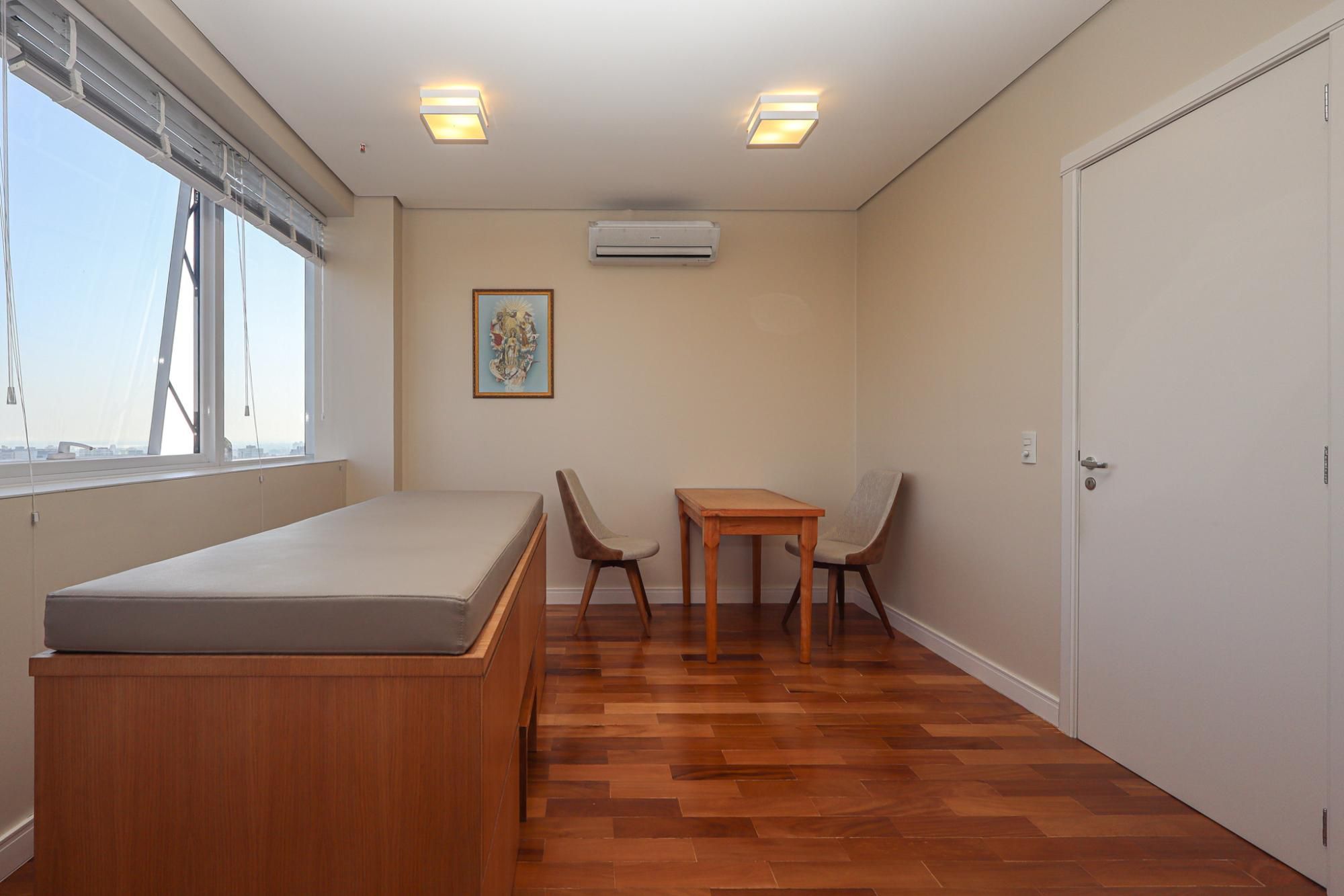 Sala Comercial a venda no bairro Mont Serrat