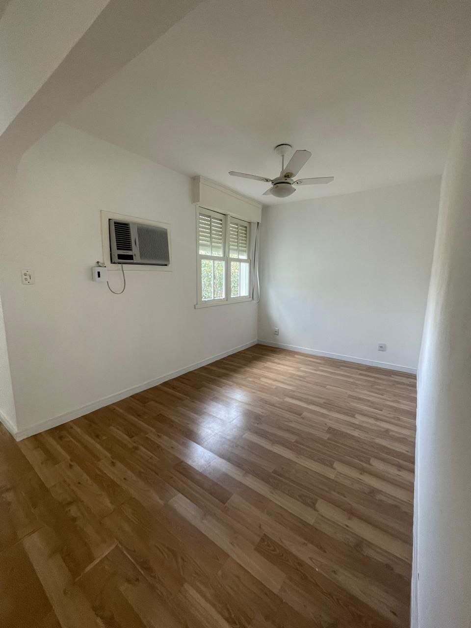 Apartamento, 3 quartos, à venda, 66 m², Sarandi - Porto Alegre — foto 2