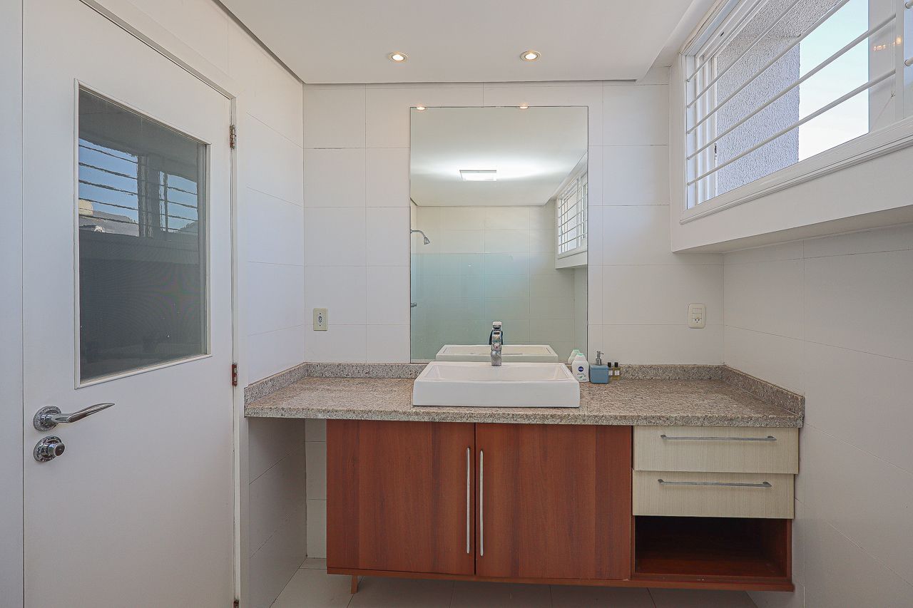 Casa, 4 quartos, 289 m² - Foto 48