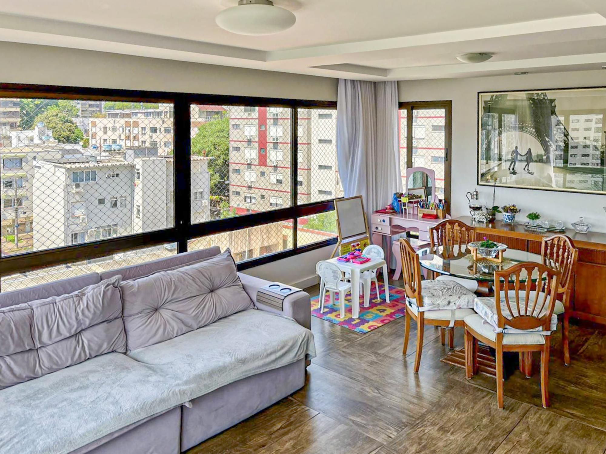 Apartamento a venda no bairro Mont Serrat