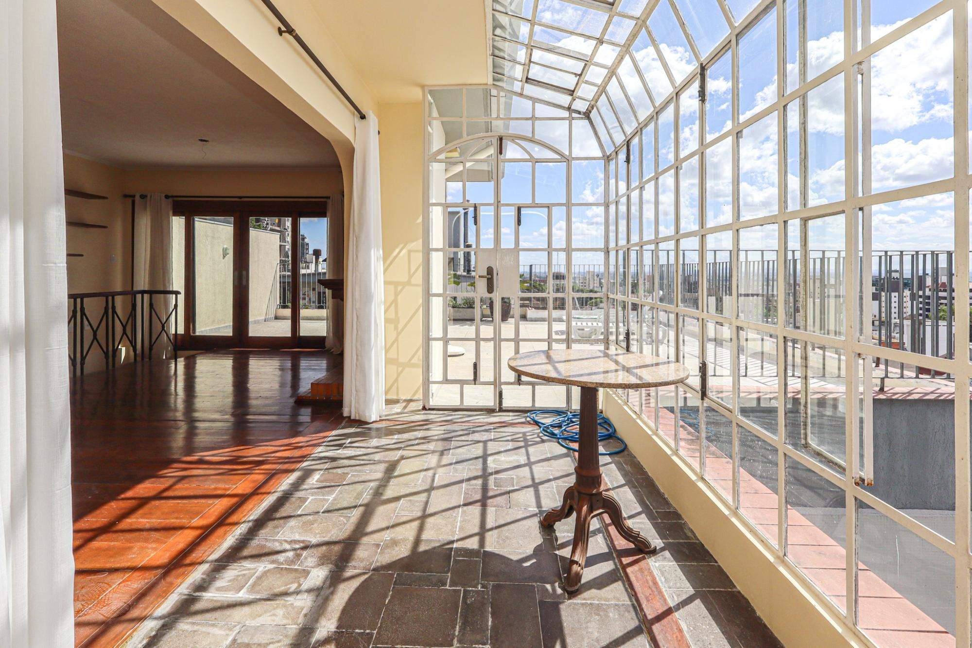 Cobertura à venda com 3 quartos, 242m² - Foto 8