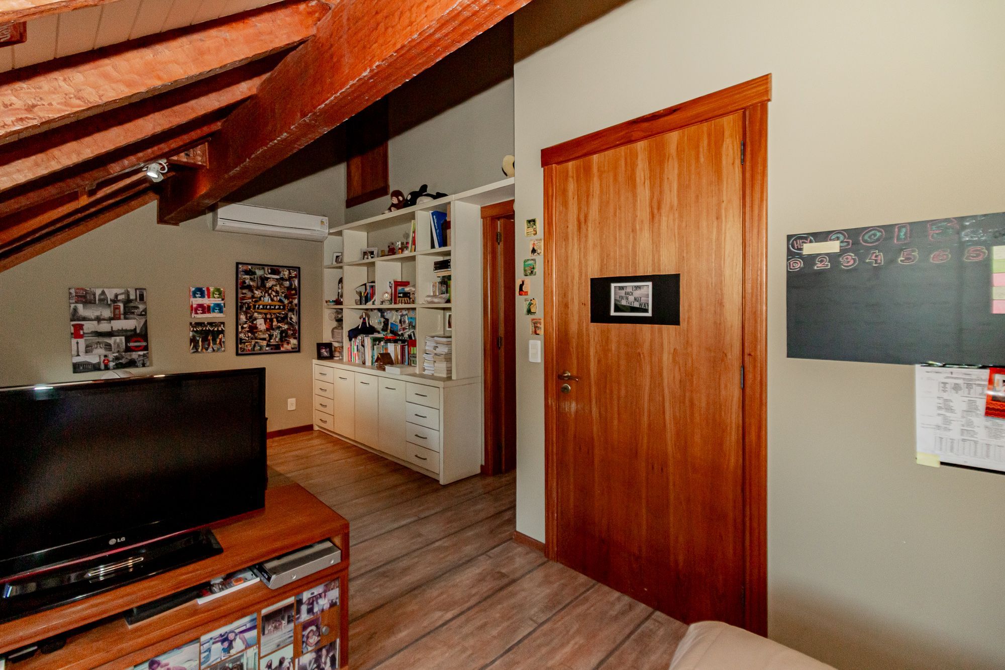 Casa de Condomínio à venda com 3 quartos, 314m² - Foto 44