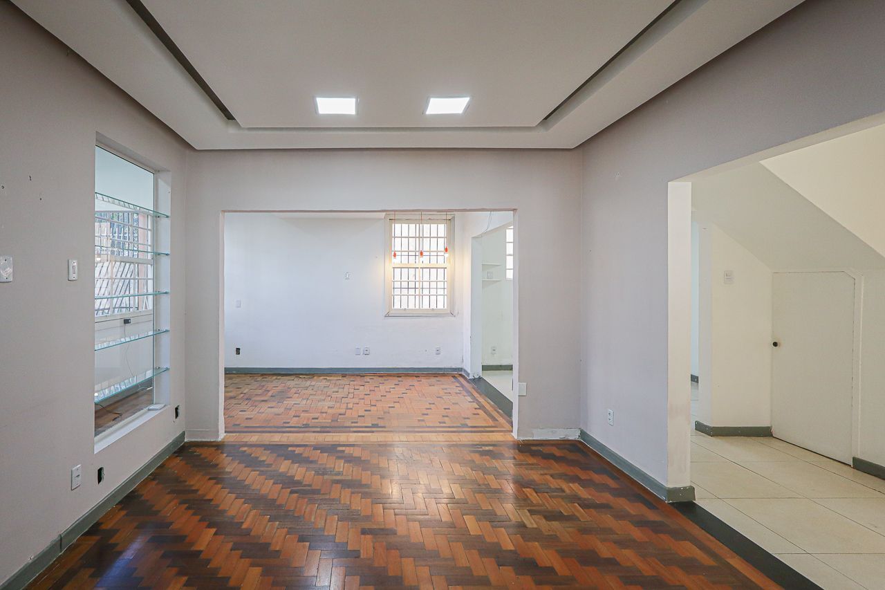 Casa a venda no bairro Petrópolis