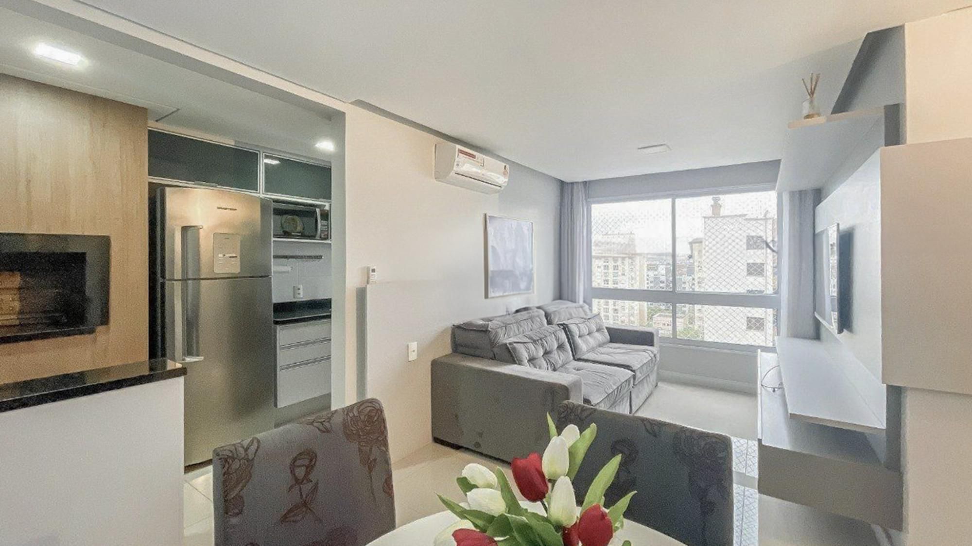 Apartamento à venda com 71m², 3 quartos, 1 suíte, 1 vaga no bairro Sarandi em Porto Alegre