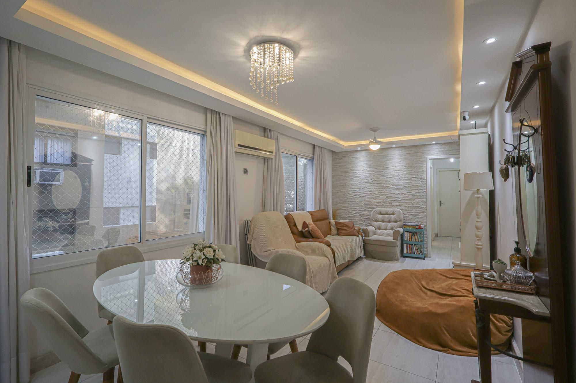 Apartamento a venda no bairro Petrópolis