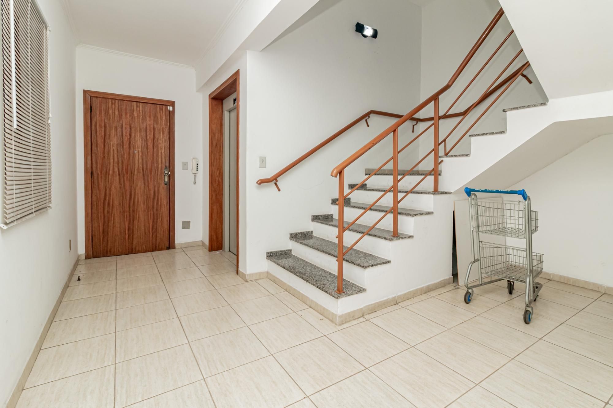 Apartamento à venda com 2 quartos, 78m² - Foto 26