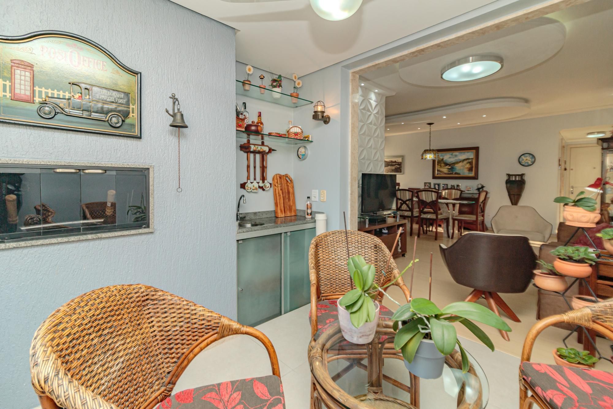 Apartamento à venda com 3 quartos, 114m² - Foto 8