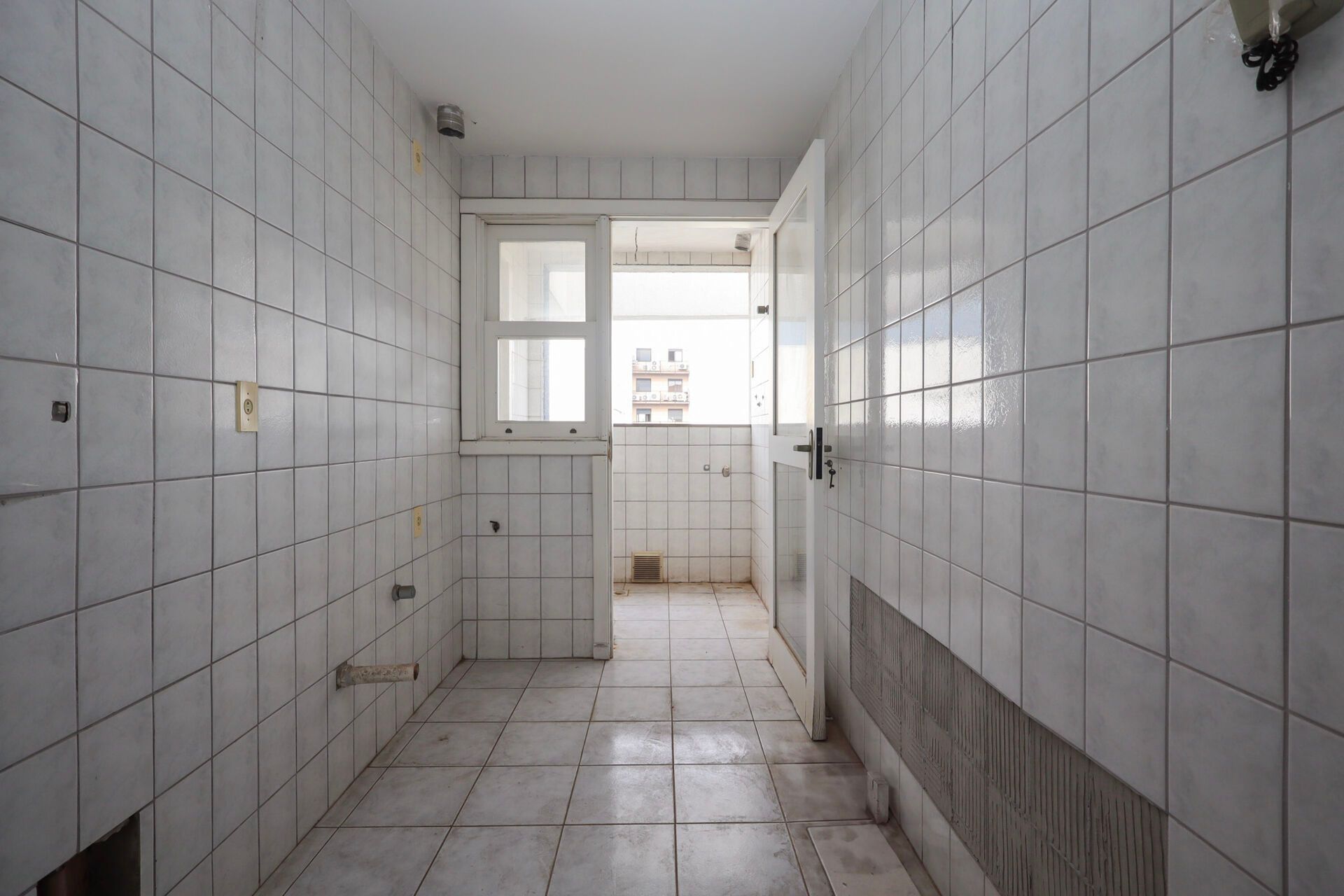 Apartamento à venda com 3 quartos, 84m² - Foto 13