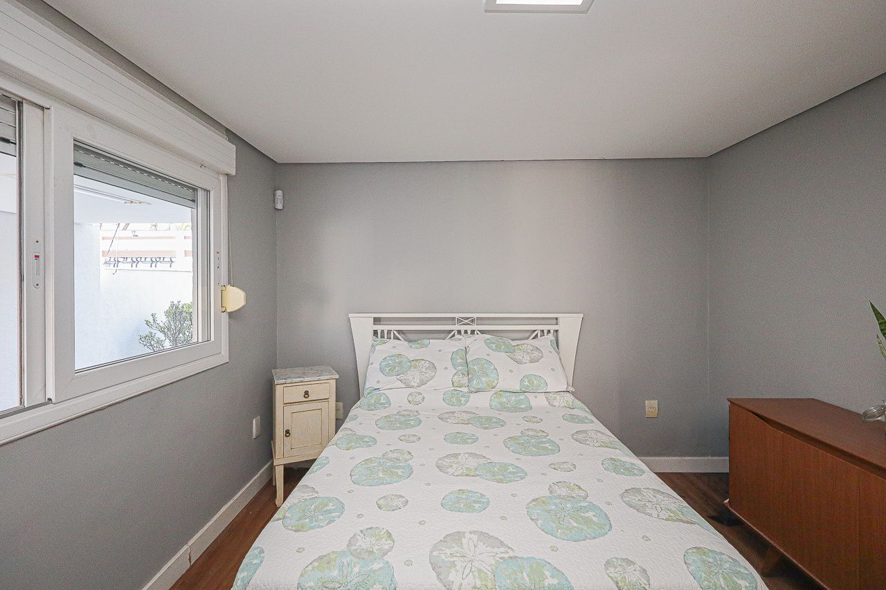 Casa, 4 quartos, 289 m² - Foto 24