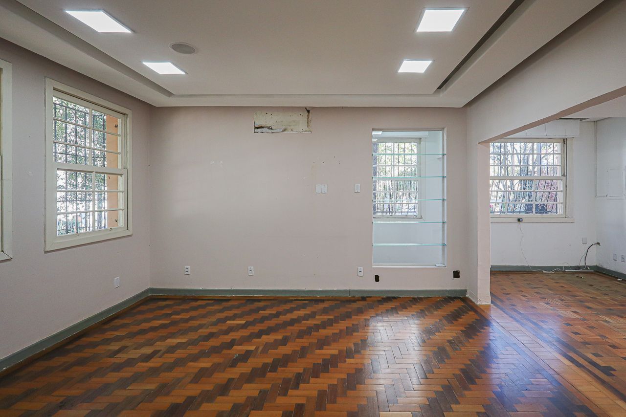Casa a venda no bairro Petrópolis