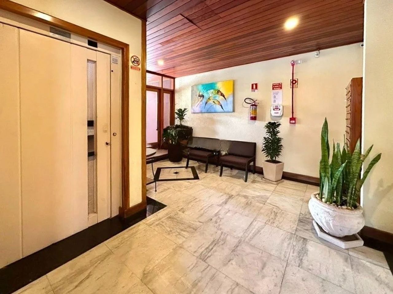 Apartamento a venda no bairro Jardim Lindoia