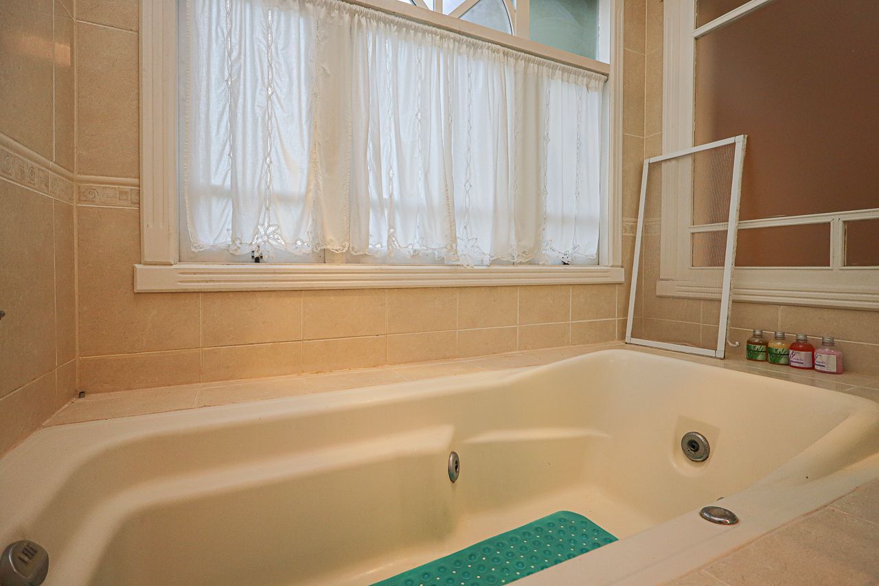 Casa, 3 quartos, 266 m² - Foto 33
