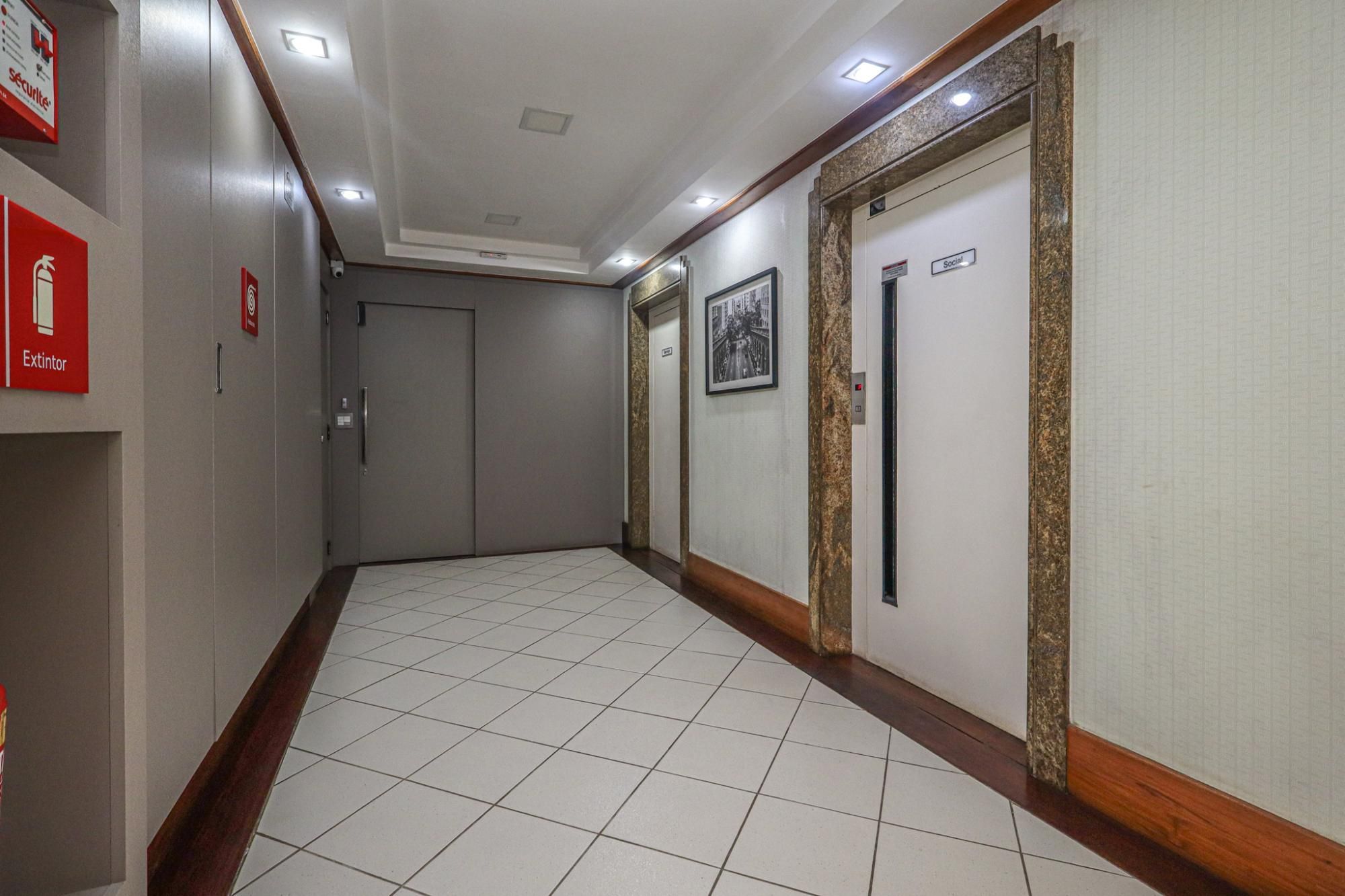 Apartamento à venda com 3 quartos, 96m² - Foto 31