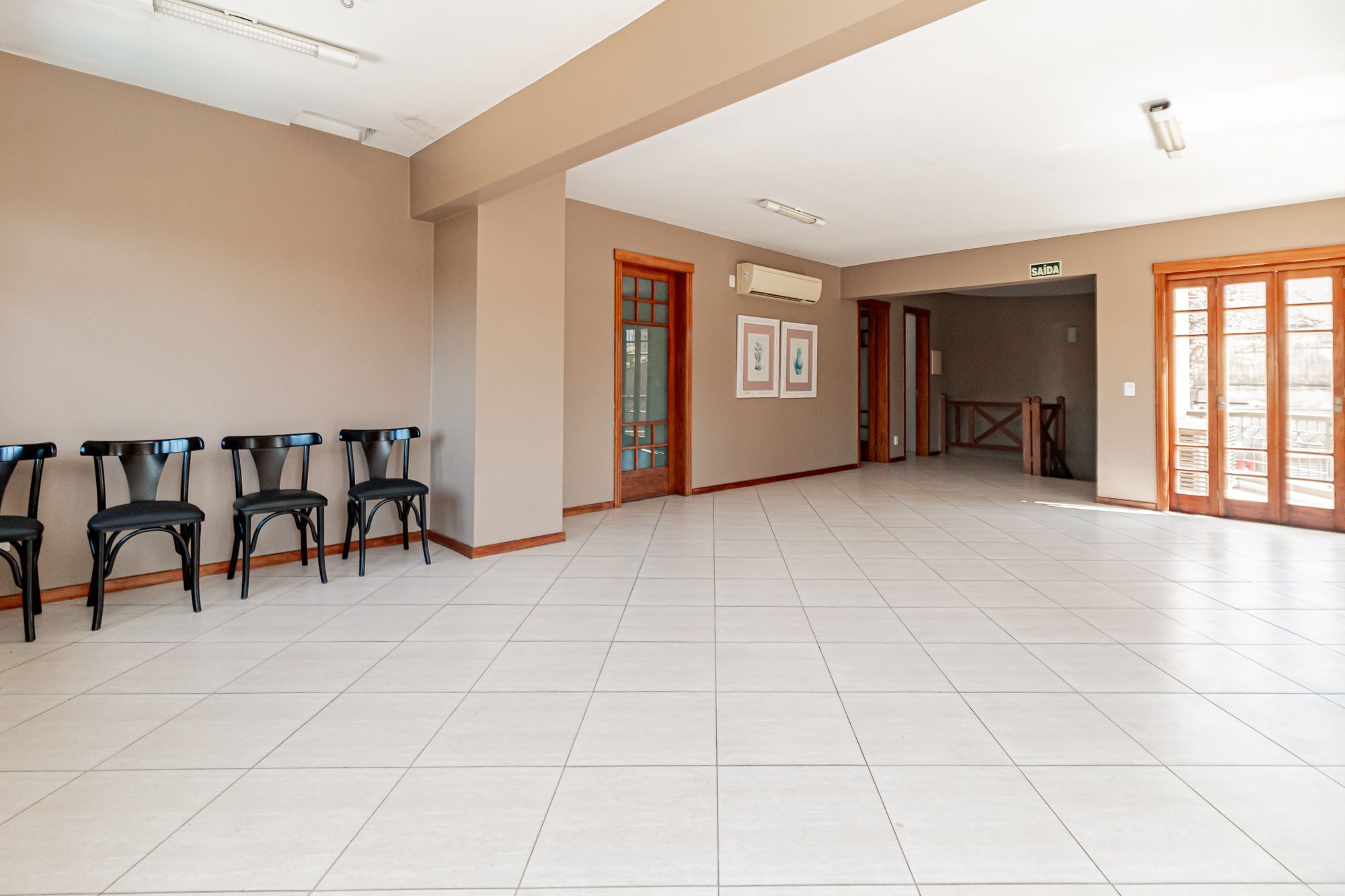 Casa de Condomínio à venda com 3 quartos, 314m² - Foto 75