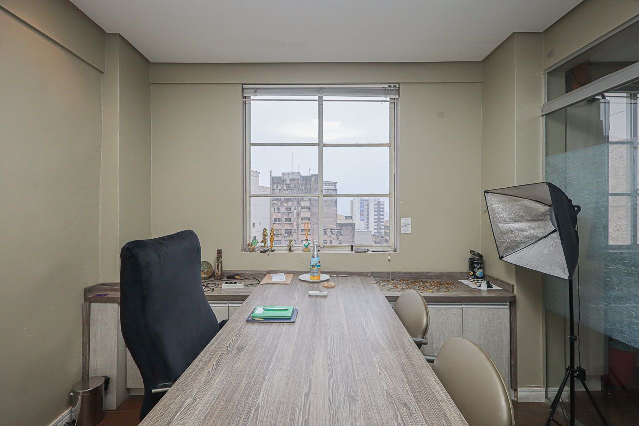 Sala comercial a venda no Centro Histórico