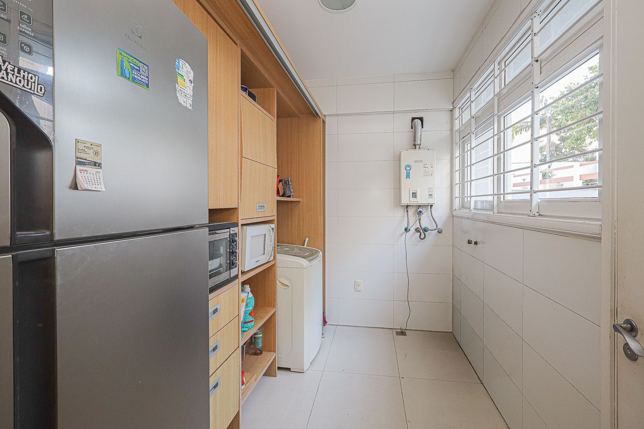 Casa, 4 quartos, 289 m² - Foto 21