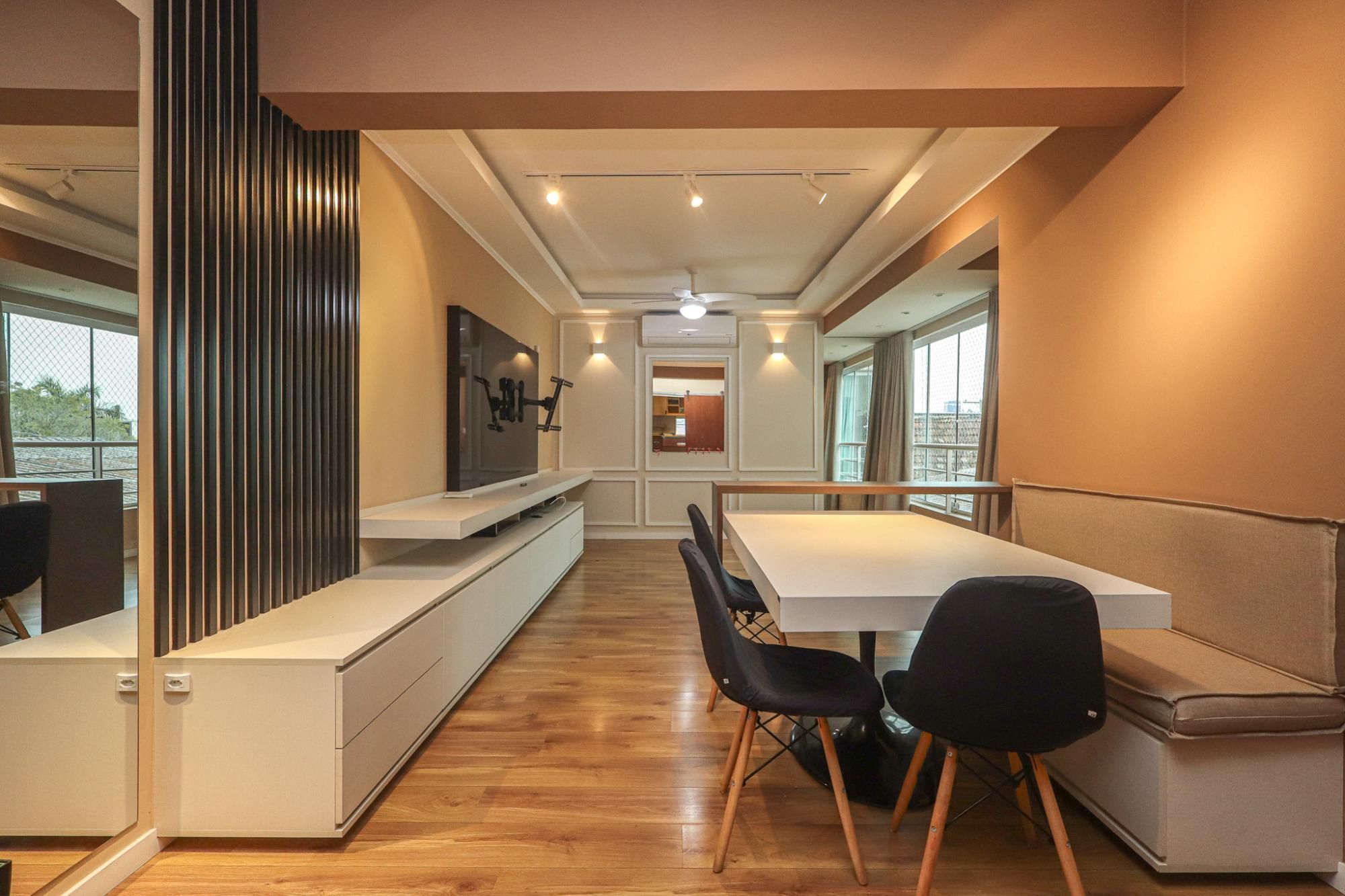 Apartamento à venda com 2 quartos, 78m² - Foto 2