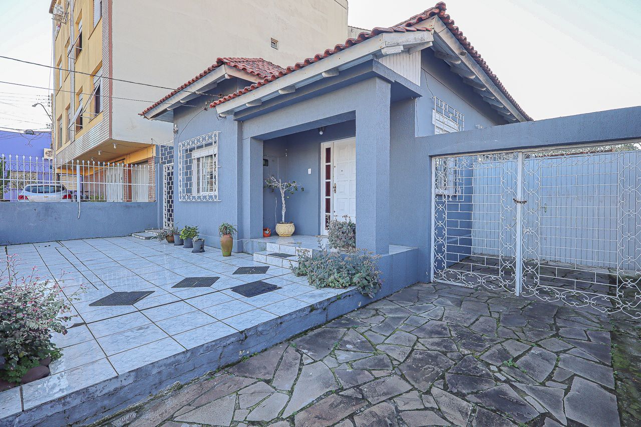Casa a venda no bairro Passo D' Areia — foto 2