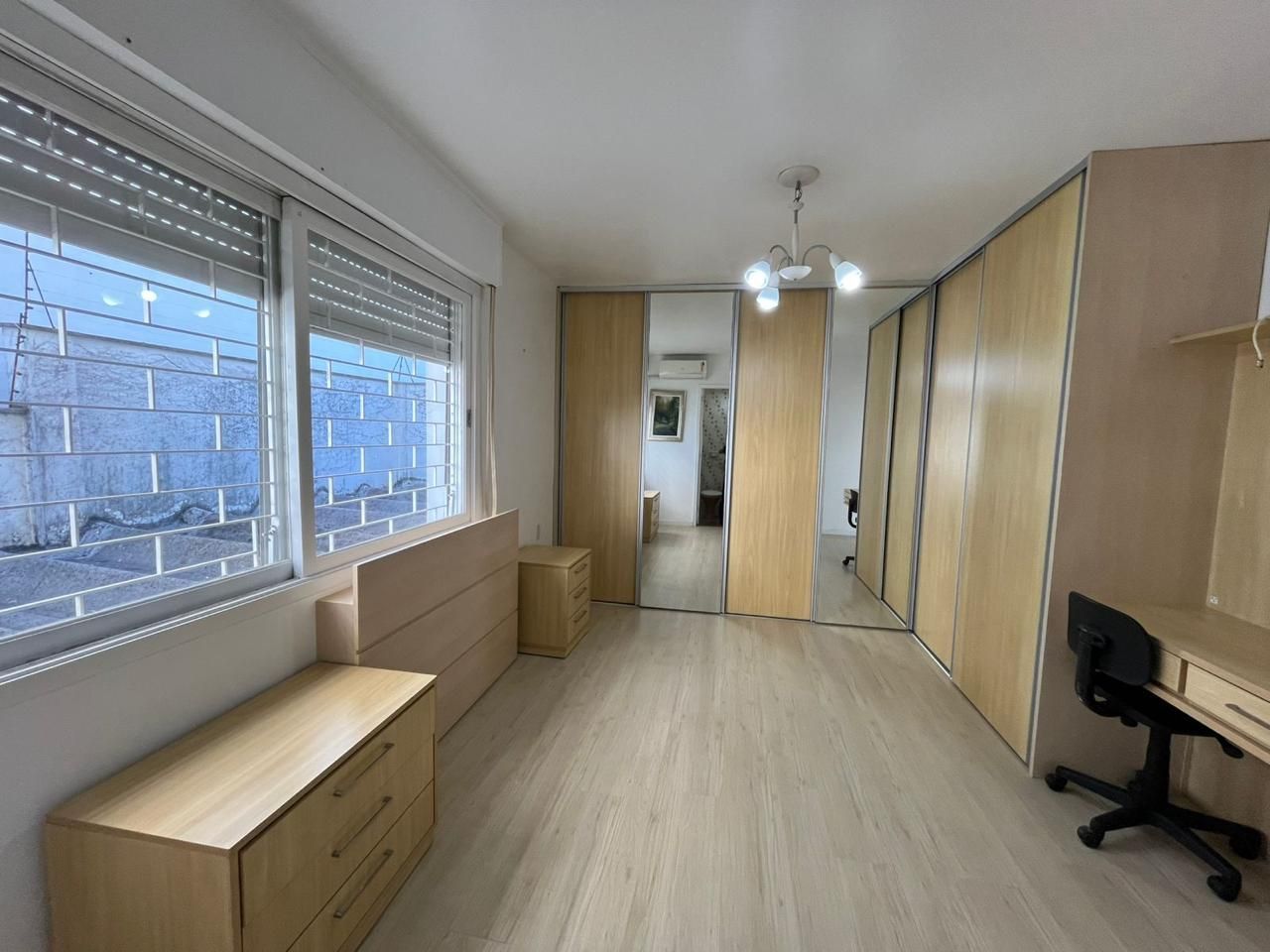 Apartamento a venda no bairro Mont' Serrat