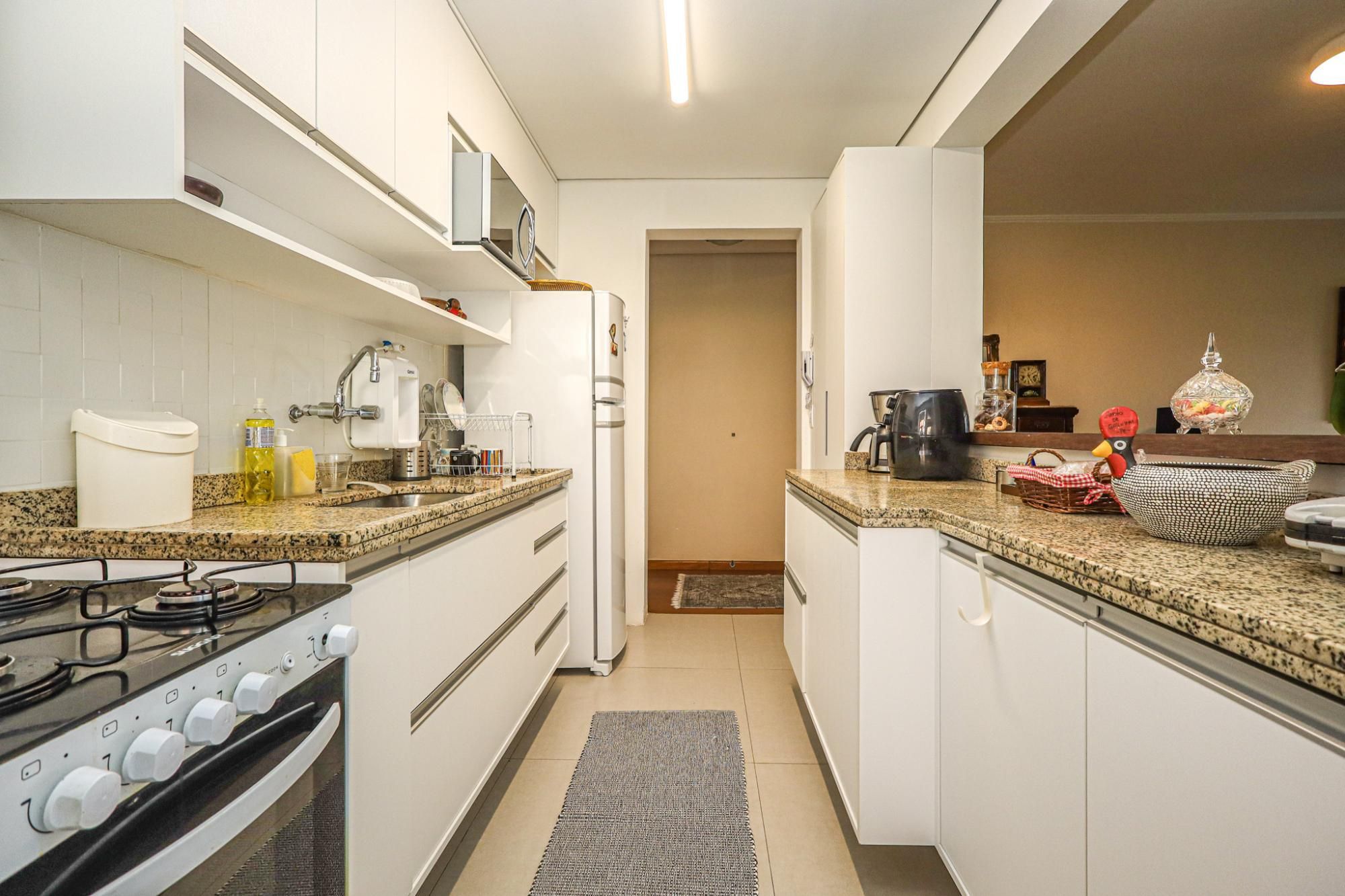 Apartamento à venda com 3 quartos, 96m² - Foto 13