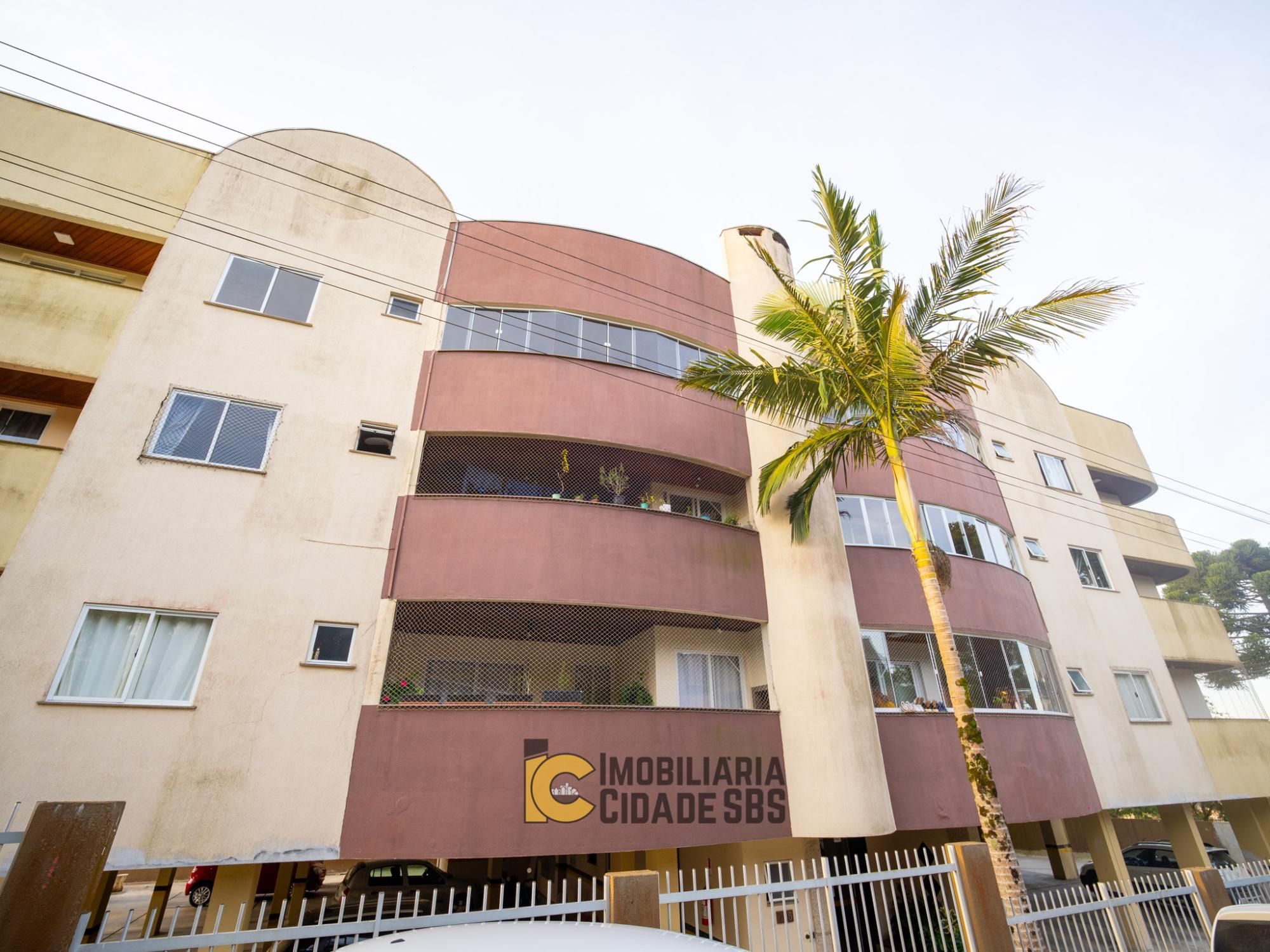 Apartamento com 3 Dormitórios para alugar, 115 m² por R$ 2.500,00 Apartamento com 3 Dormitórios para alugar, 115 m² por R$ 2.500,00