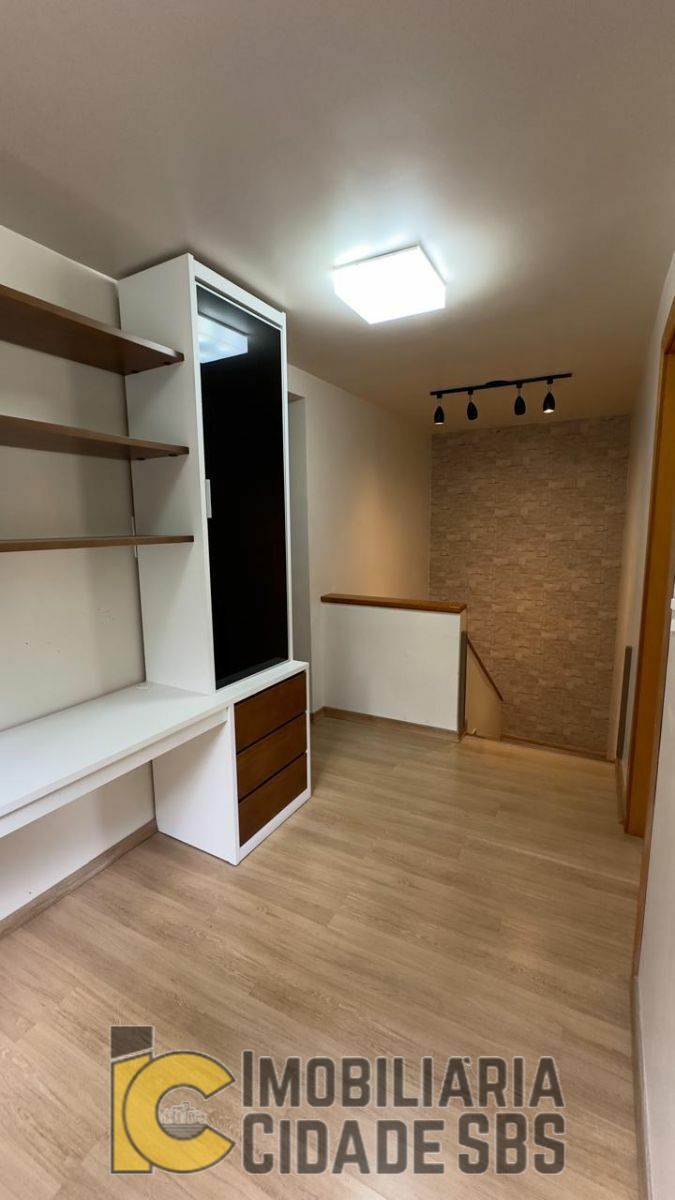 Sobrado com 3 Dormitórios à venda, 129 m² por R$ 720.000,00 Sobrado com 3 Dormitórios à venda, 129 m² por R$ 720.000,00