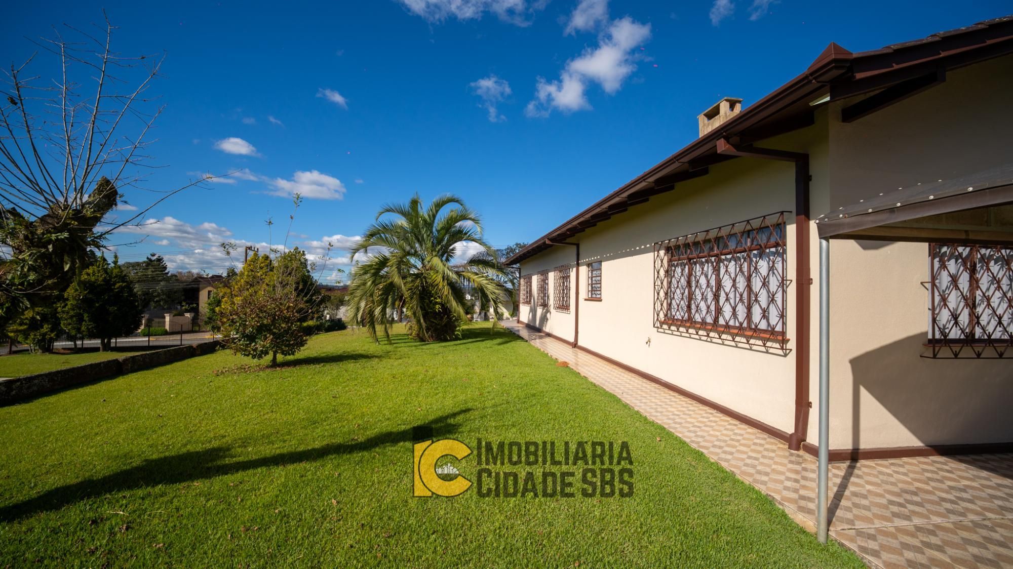 Casa com 4 Dormitórios para alugar, 214 m² por R$ 4.750,00 Casa com 4 Dormitórios para alugar, 214 m² por R$ 4.750,00