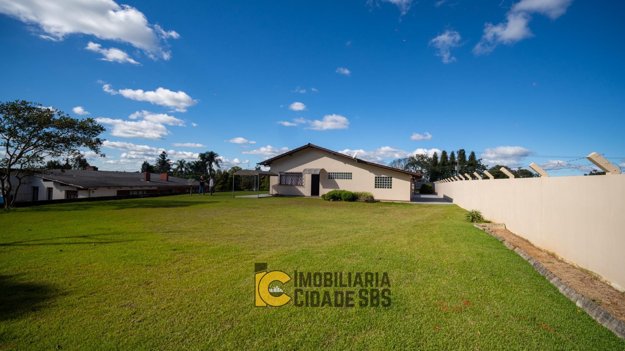 Casa com 4 Dormitórios para alugar, 214 m² por R$ 4.750,00 Casa com 4 Dormitórios para alugar, 214 m² por R$ 4.750,00