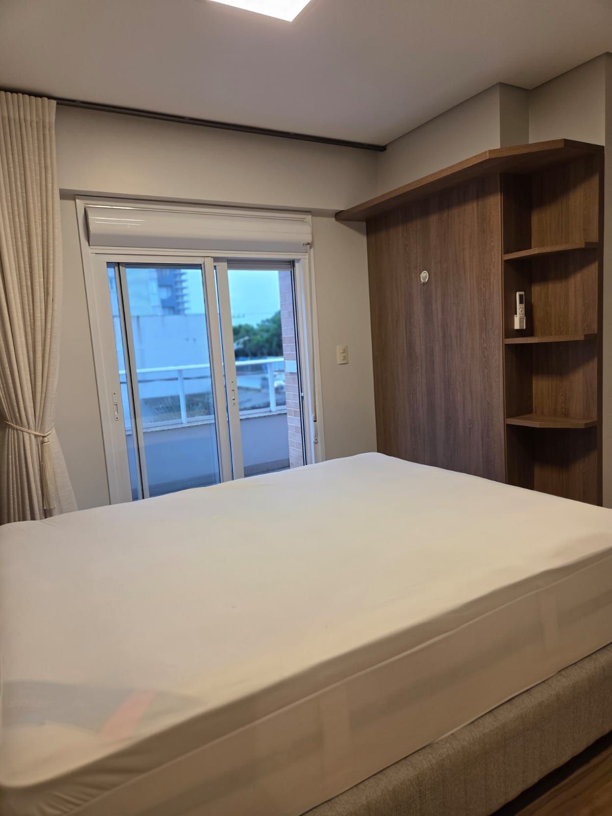 Apartamento com 3 Dormitórios à venda, 185 m² por R$ 2.100.000,00 Apartamento com 3 Dormitórios à venda, 185 m² por R$ 2.100.000,00