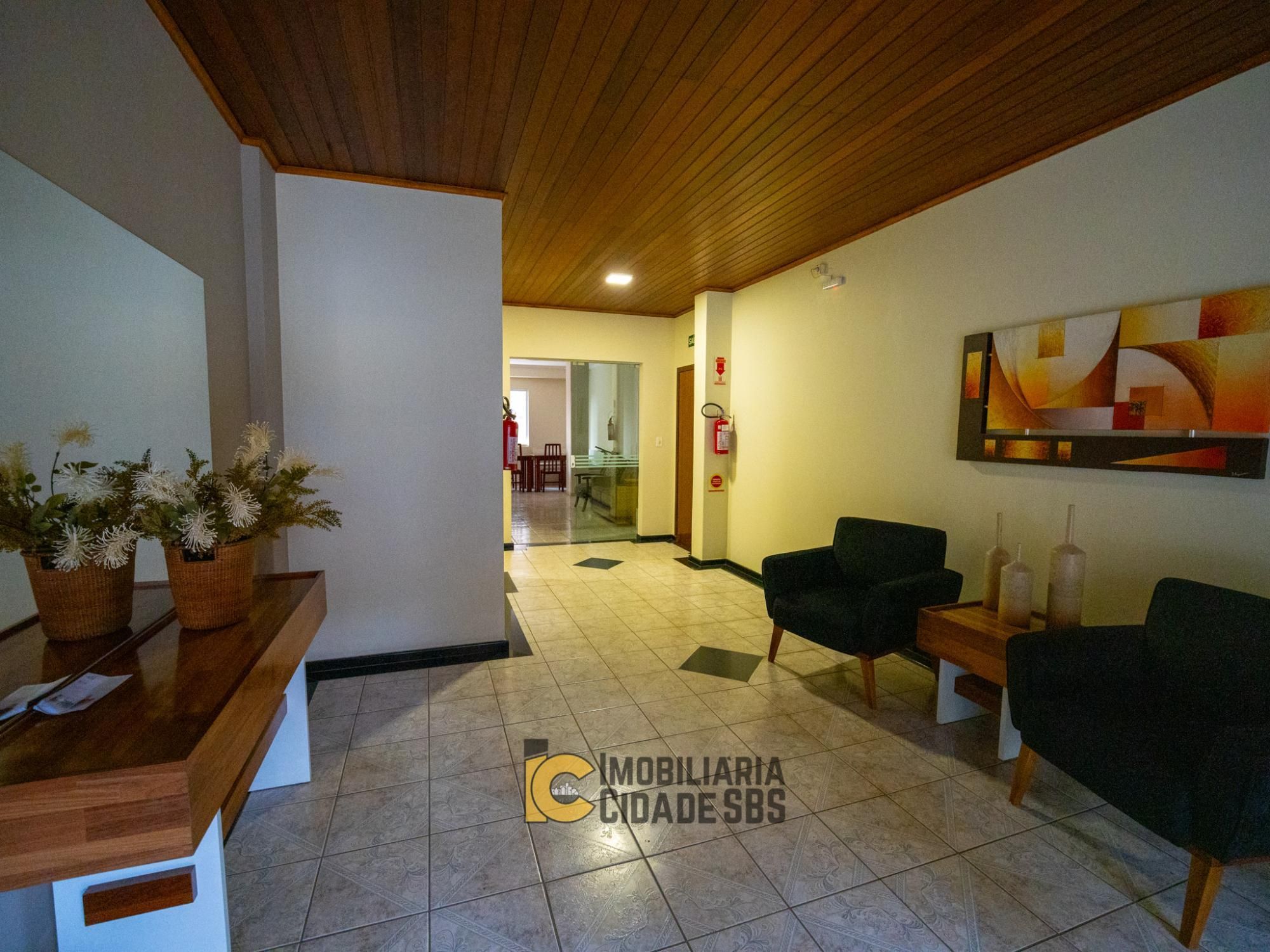 Apartamento com 3 Dormitórios para alugar, 115 m² por R$ 2.500,00 Apartamento com 3 Dormitórios para alugar, 115 m² por R$ 2.500,00
