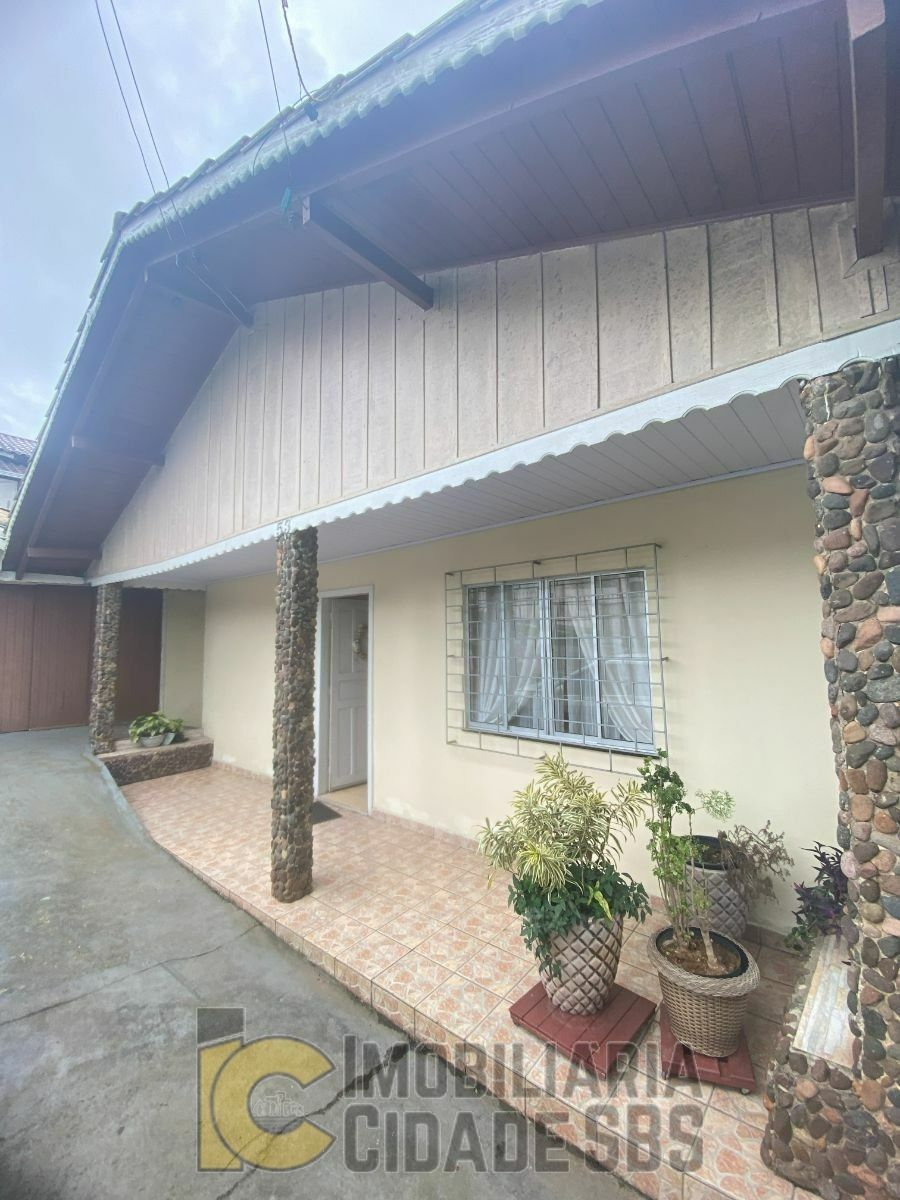 Casa com 3 Dormitórios à venda, 133 m² por R$ 399.000,00 Casa com 3 Dormitórios à venda, 133 m² por R$ 399.000,00