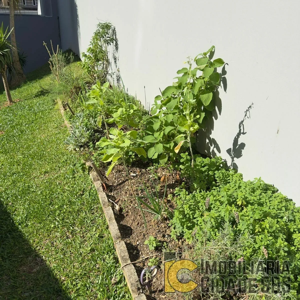 Apartamento com 2 Dormitórios à venda, 85 m² por R$ 490.000,00 Apartamento com 2 Dormitórios à venda, 85 m² por R$ 490.000,00
