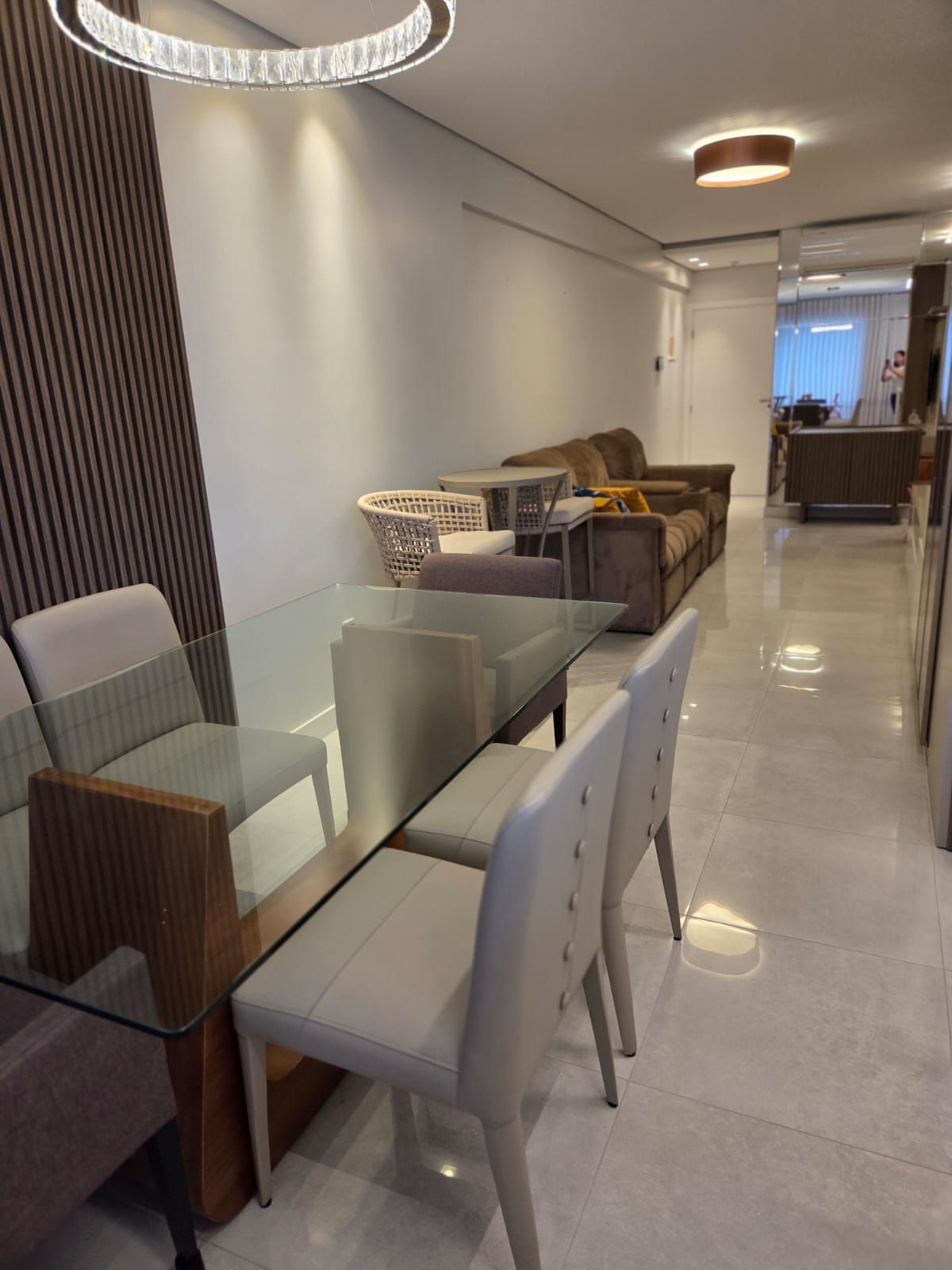 Apartamento com 3 Dormitórios à venda, 185 m² por R$ 2.100.000,00 Apartamento com 3 Dormitórios à venda, 185 m² por R$ 2.100.000,00