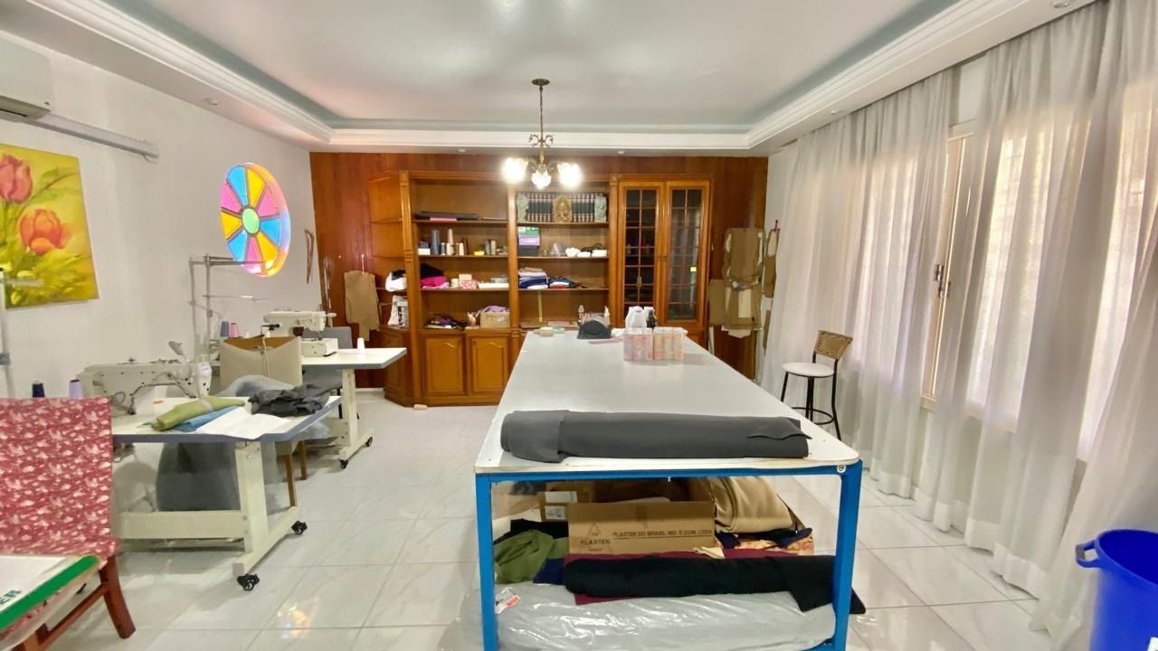Casa 5 quartos à venda, 333m², Vila Ipiranga - Porto Alegre — foto 2