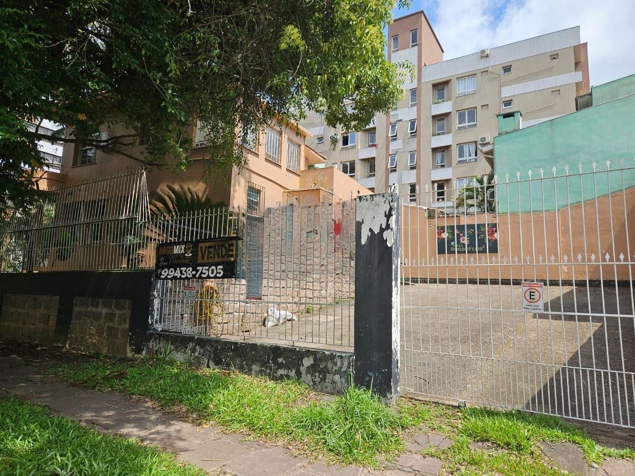 Sobrado 3 quartos à venda, 312m², Petrópolis - Porto Alegre