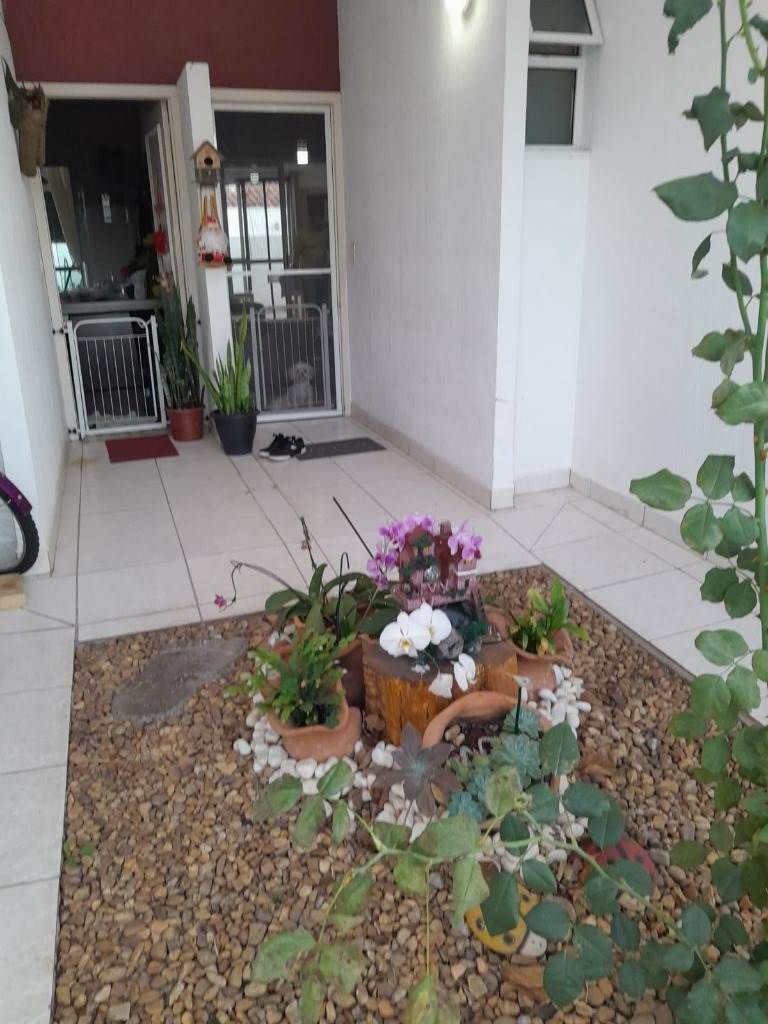 Vende excelente casa em Condomínio Terra Nova Reserva I na Estrada Caminho do Meio em Alvorada com 80m² área privativa, — foto 3