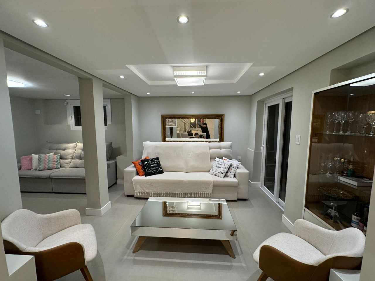 Casa para Venda - 388m², 3 dormitórios, sendo 1 suites, 3 vagas - Vila Ipiranga — foto 5