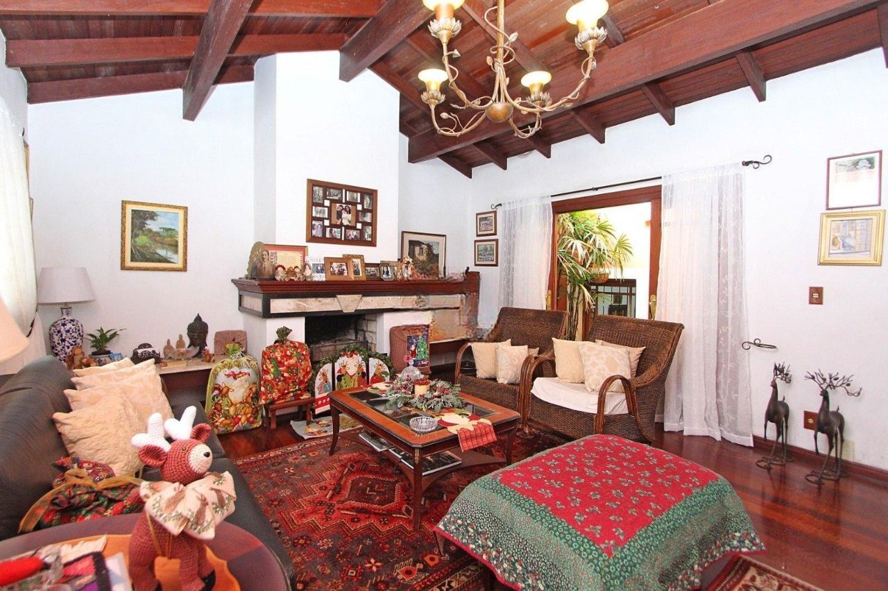 Casa 4 quartos à venda, 291m², Lomba do Pinheiro - Porto Alegre