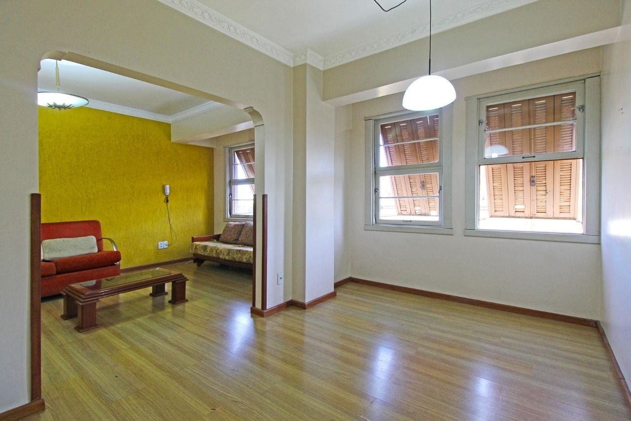 Apartamento 2 quartos à venda, 86m², Floresta - Porto Alegre — foto 2