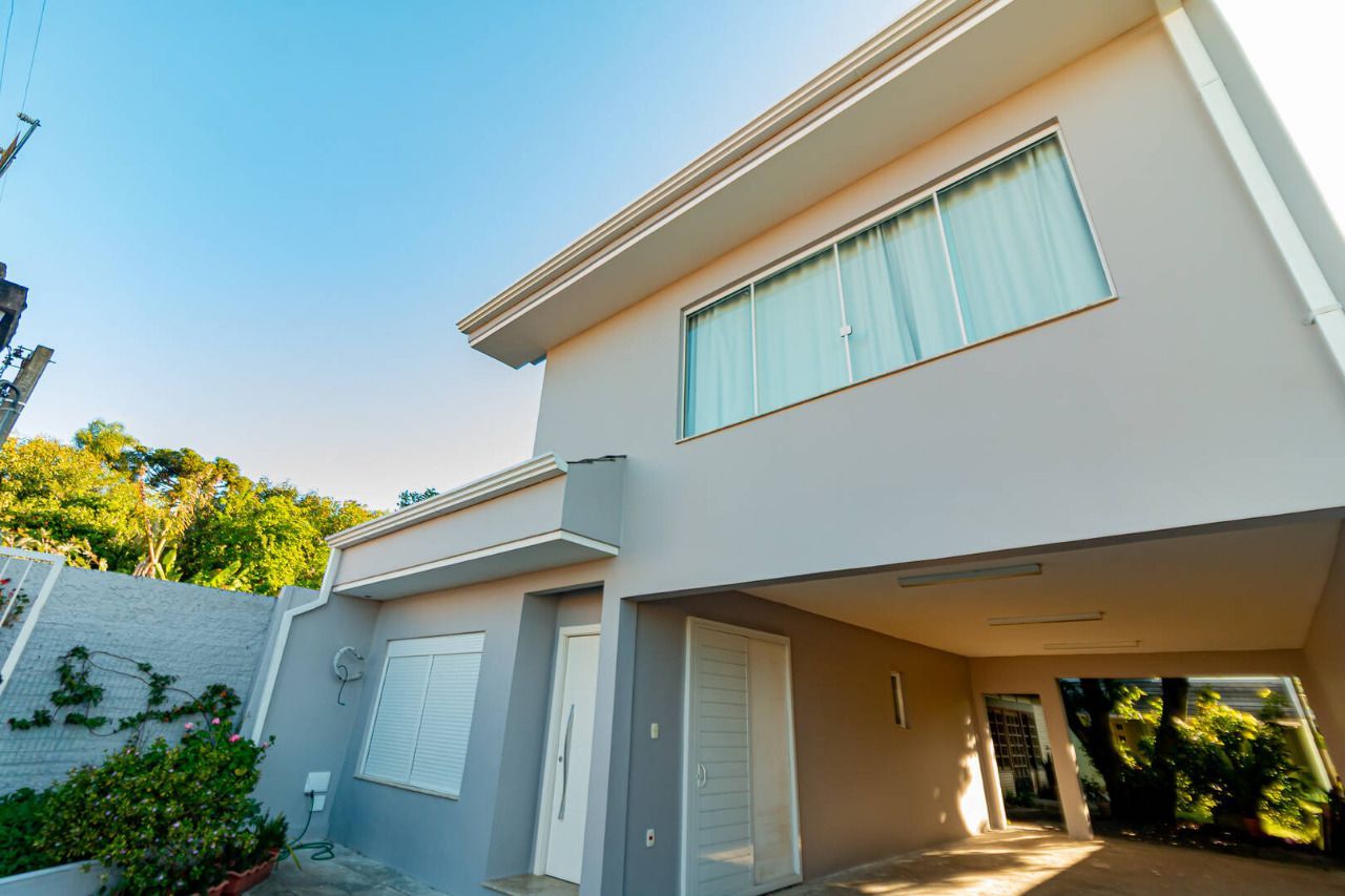 Casa 5 quartos à venda, 425m², Vila Ipiranga - Porto Alegre
