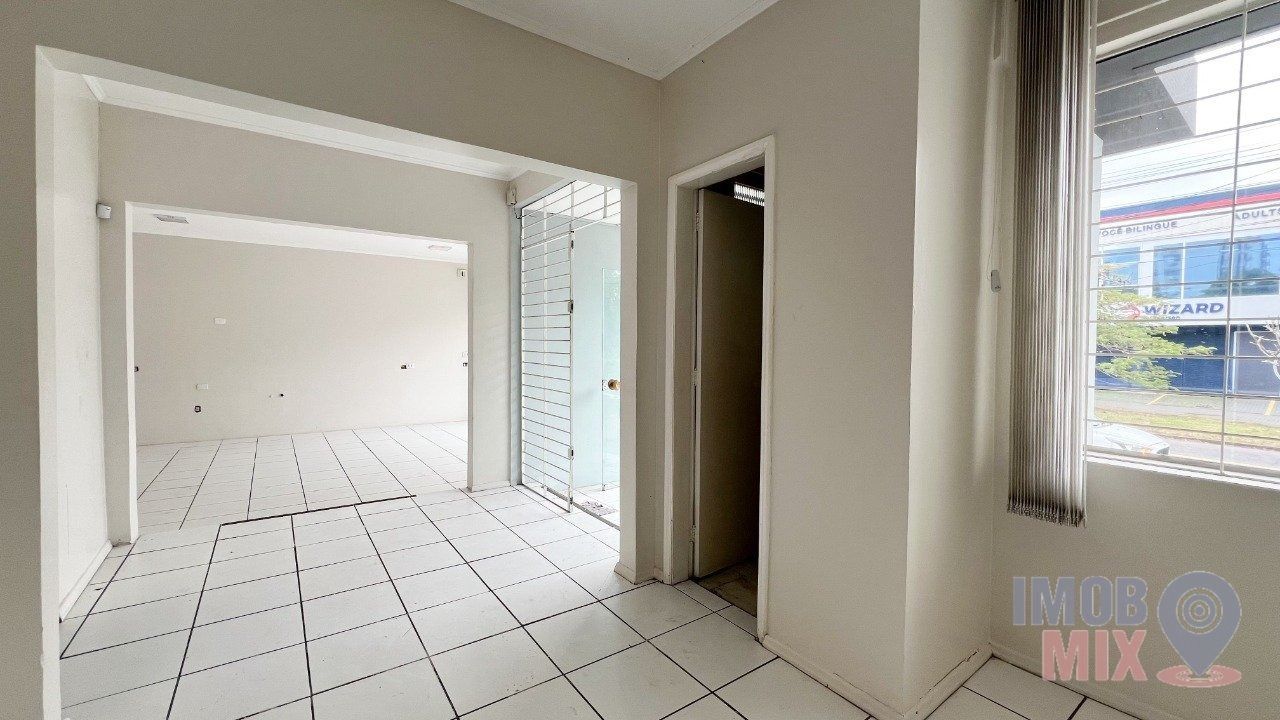 Casa 4 quartos à venda, 250m², Jardim Lindóia - Porto Alegre — foto 4