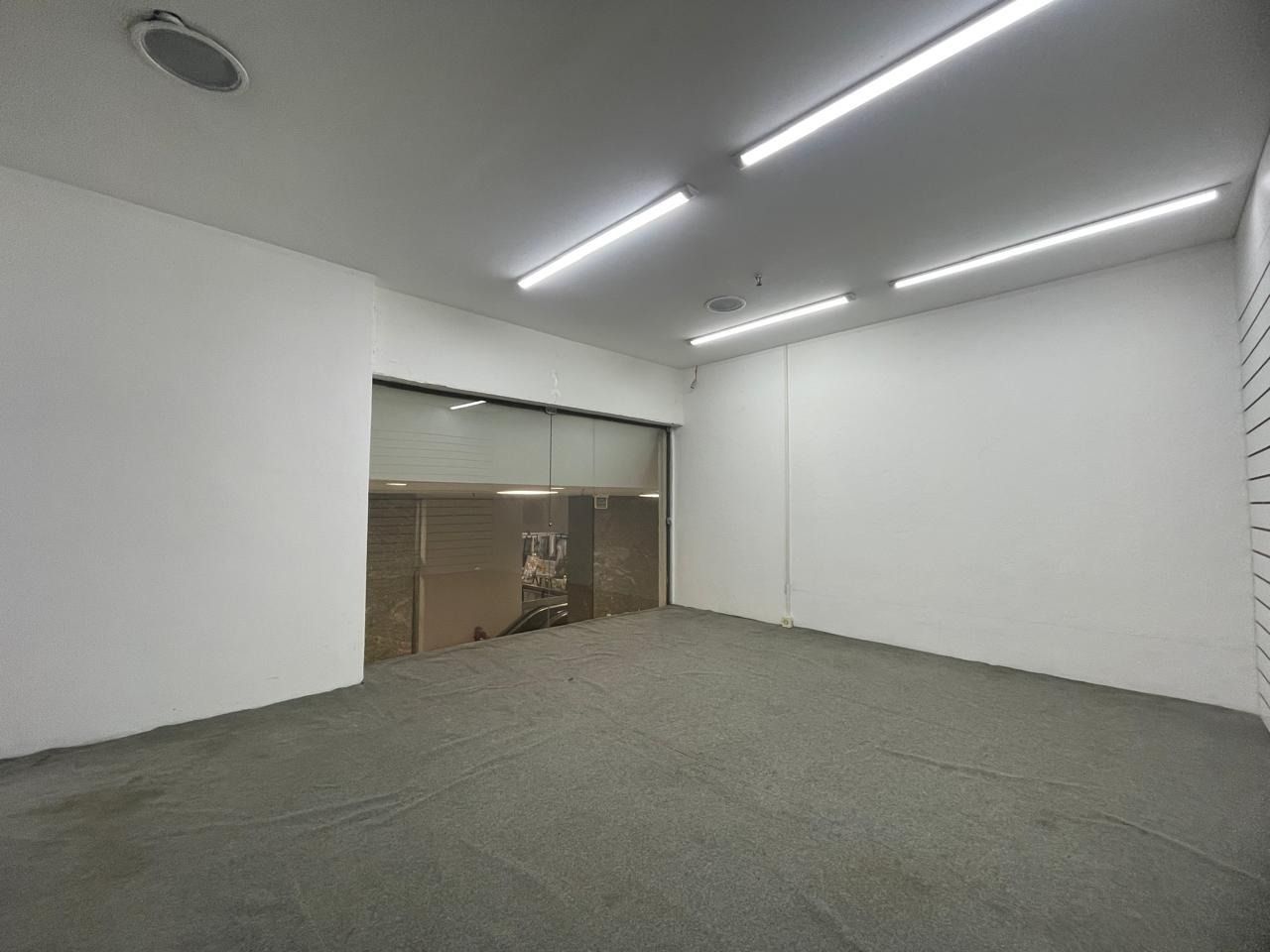 Loja à venda, 52m², Moinhos de Vento - Porto Alegre — foto 2