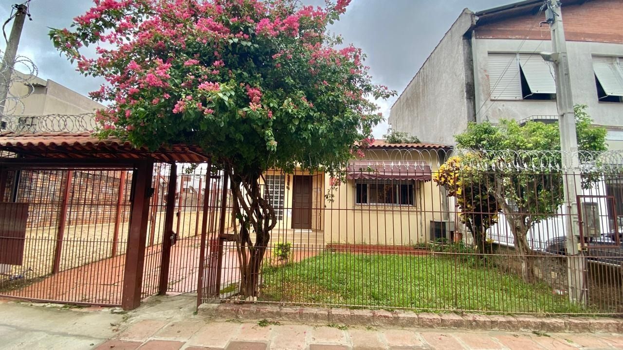 Casa Comercial à venda, 150m², Navegantes - Porto Alegre
