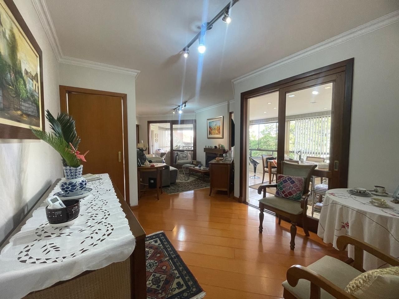 Apartamento 3 quartos à venda, 137m², Jardim Lindóia - Porto Alegre — foto 2