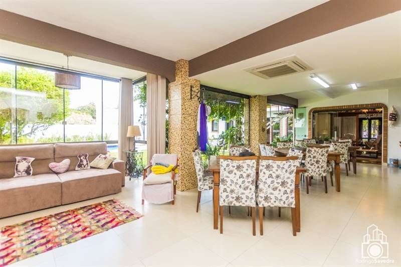 Casa para Venda - 460m², 6 dormitórios, sendo 4 suites, 5 vagas - Três Figueiras — foto 4