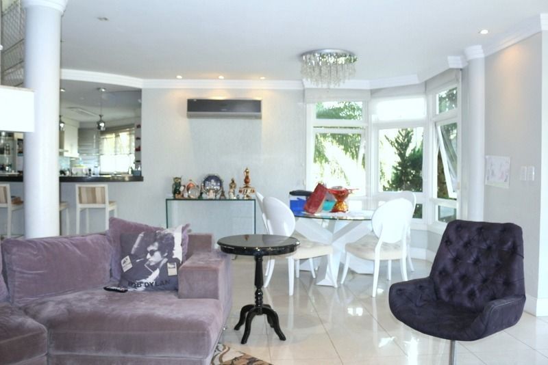 CASA EM PORTO ALEGRE NO ECOVILLE — foto 2
