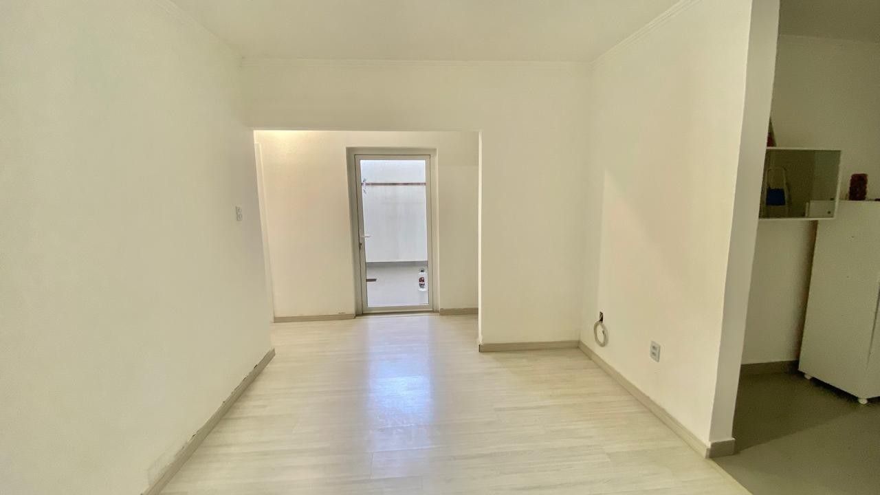 Casa 4 quartos à venda, 230m², Vila Jardim - Porto Alegre — foto 2