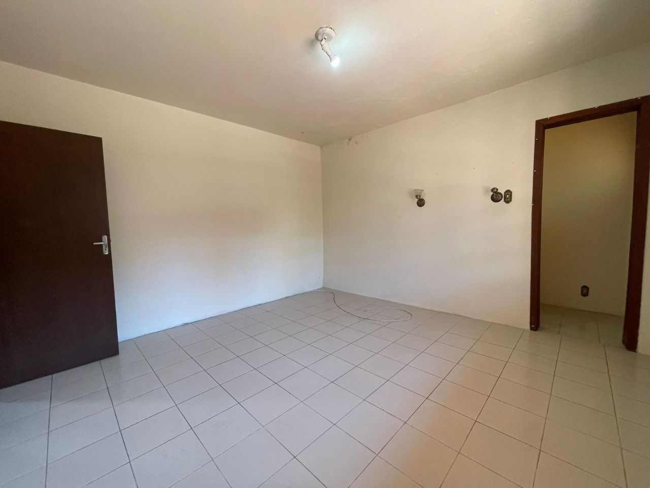 Casa 3 quartos à venda, 280m², Vila Ipiranga - Porto Alegre — foto 2